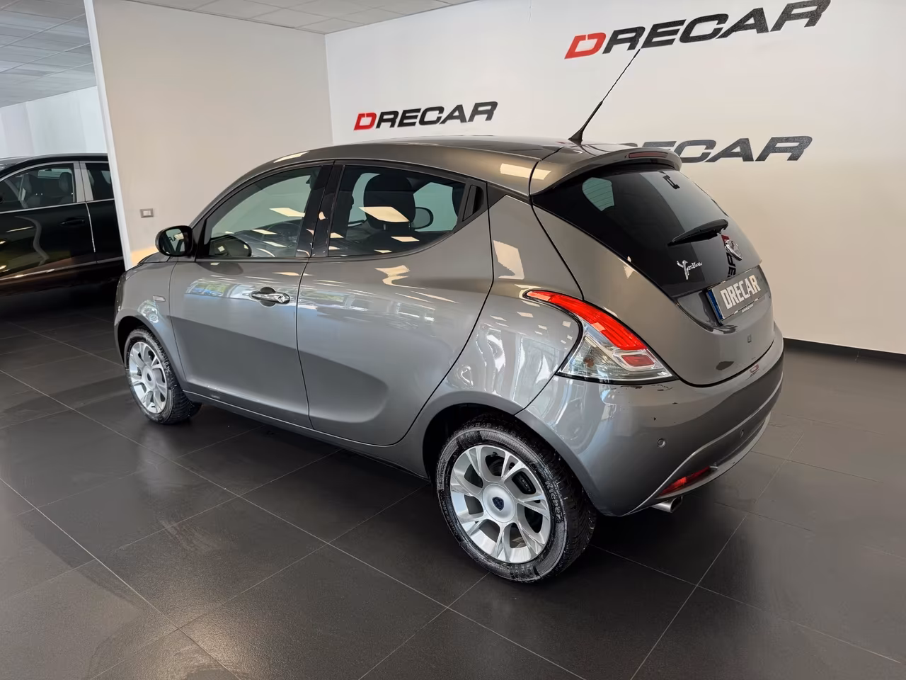 Lancia Ypsilon 1.2 69 CV 5 porte S&S Gold 30.000 KM UNIPROP.