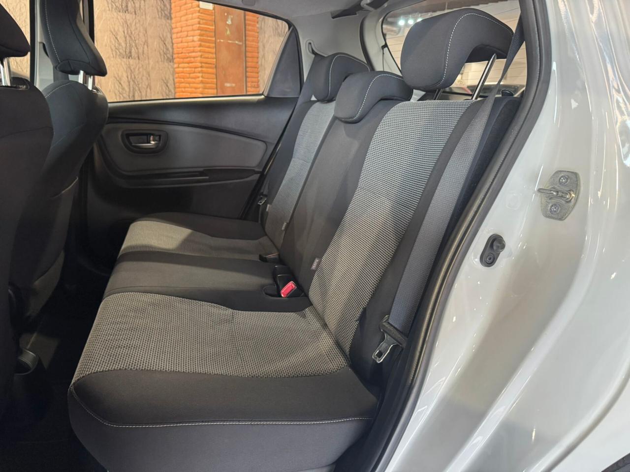 Toyota Yaris 1.5 Hybrid 5 porte Cool