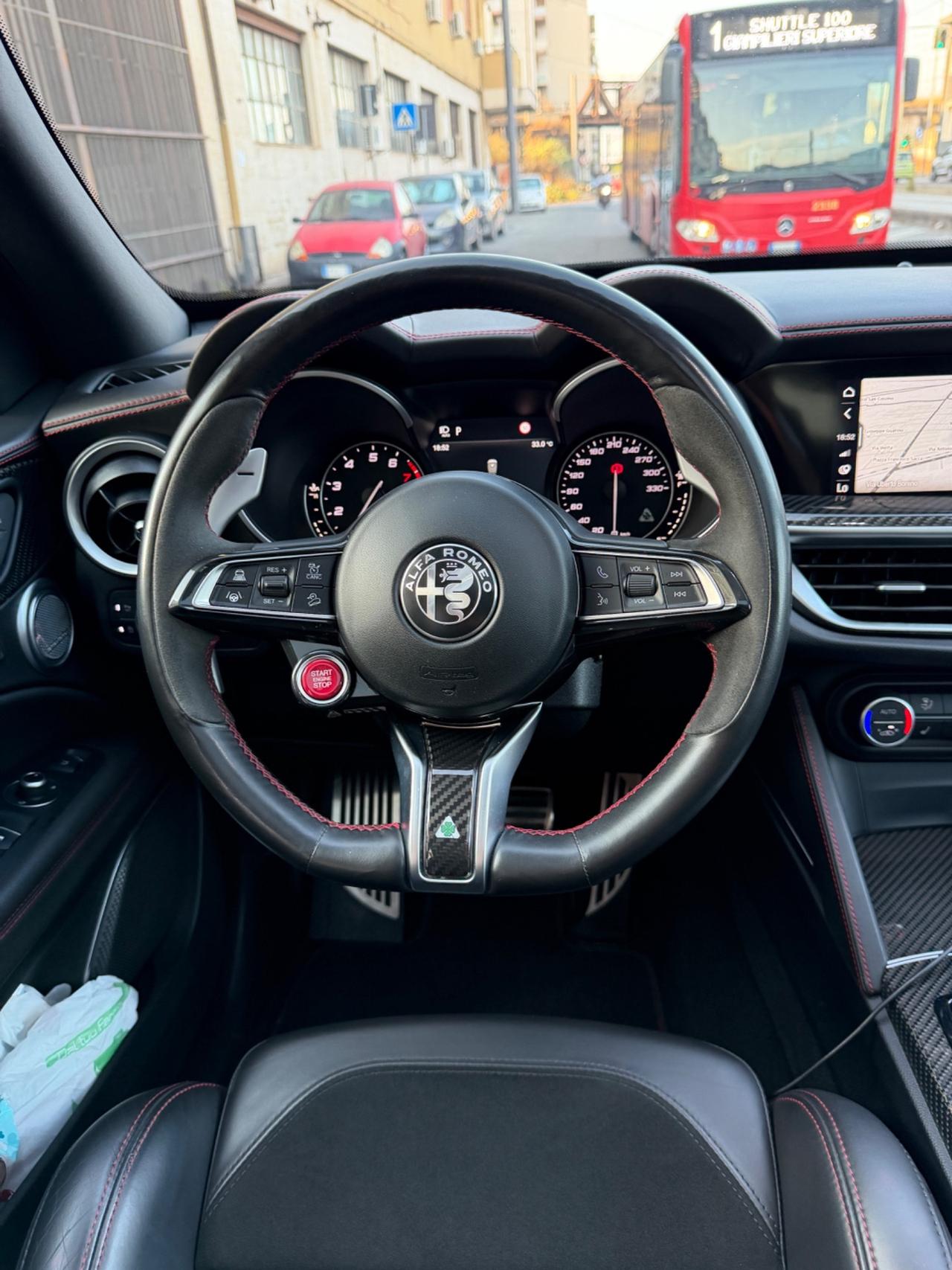 Alfa Romeo Stelvio 2.9 Bi-Turbo V6 510 CV AT8 Quadrifoglio