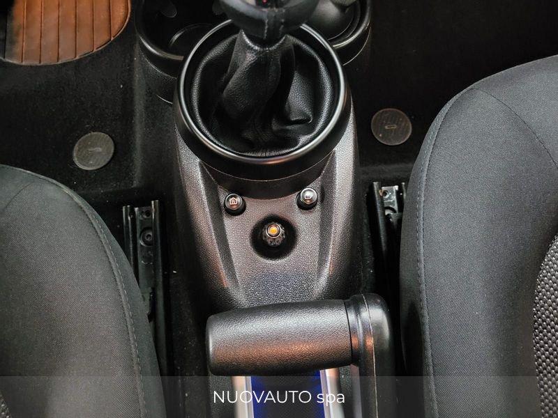 MINI Countryman One D
