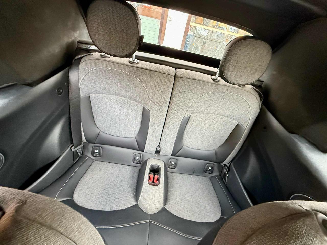 MINI Mini 1.5 Cooper D Hype Cabrio