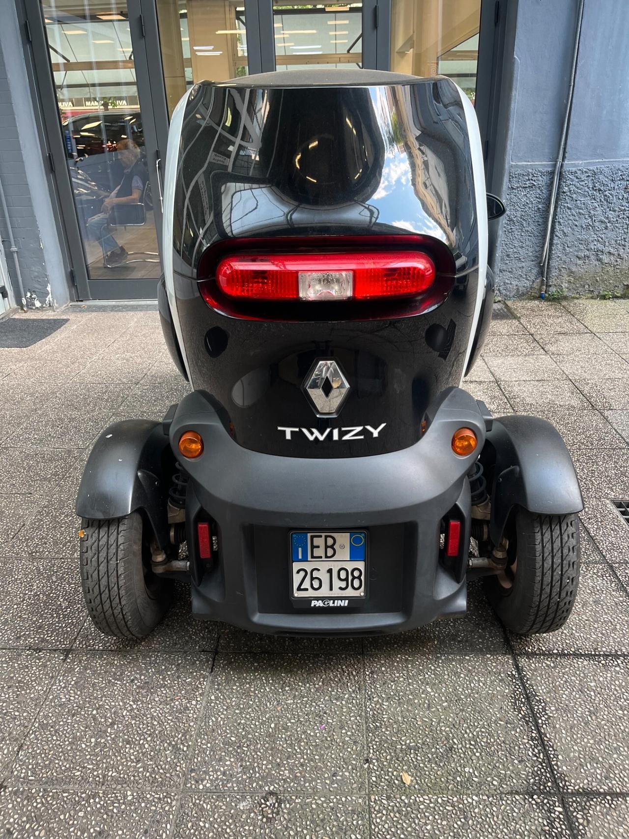 Renault Twizy 2 POSTI