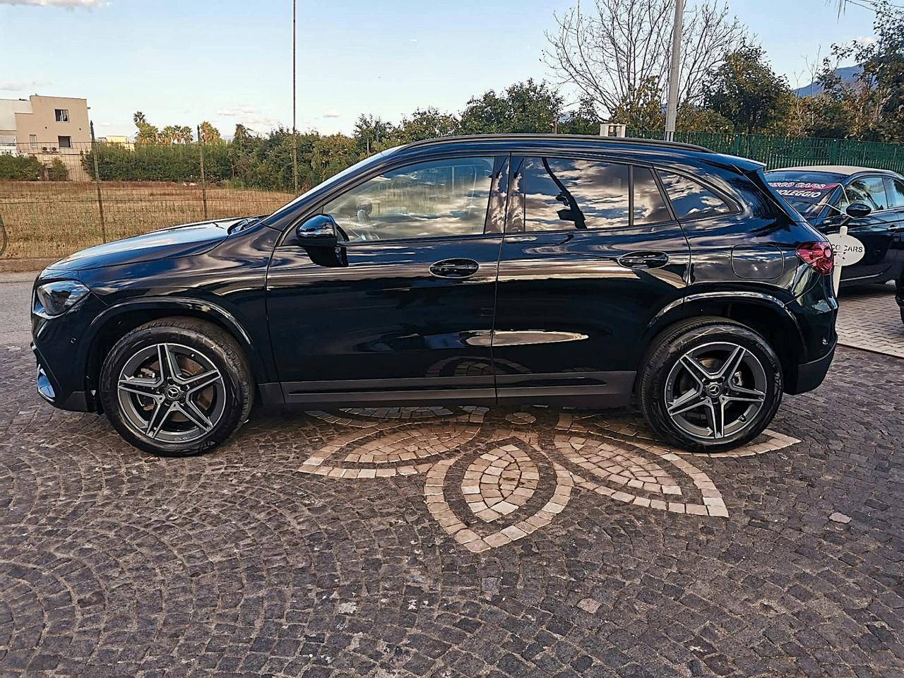 Mercedes-benz GLA 180 d Automatic AMG Line Premium Plus