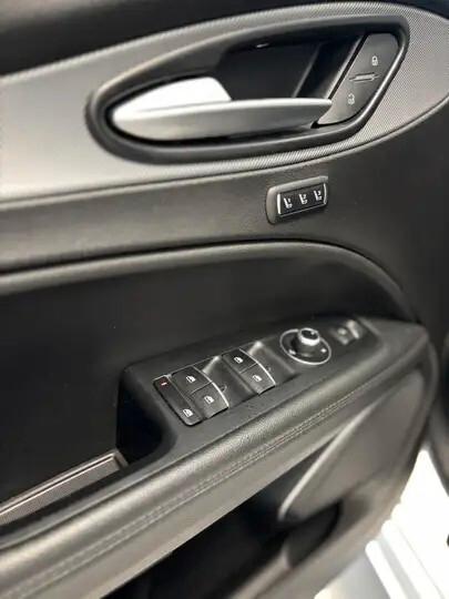 Alfa Romeo Stelvio 2.2 t Veloce Q4 210cv auto~Unipro~Promo~Finanziamento