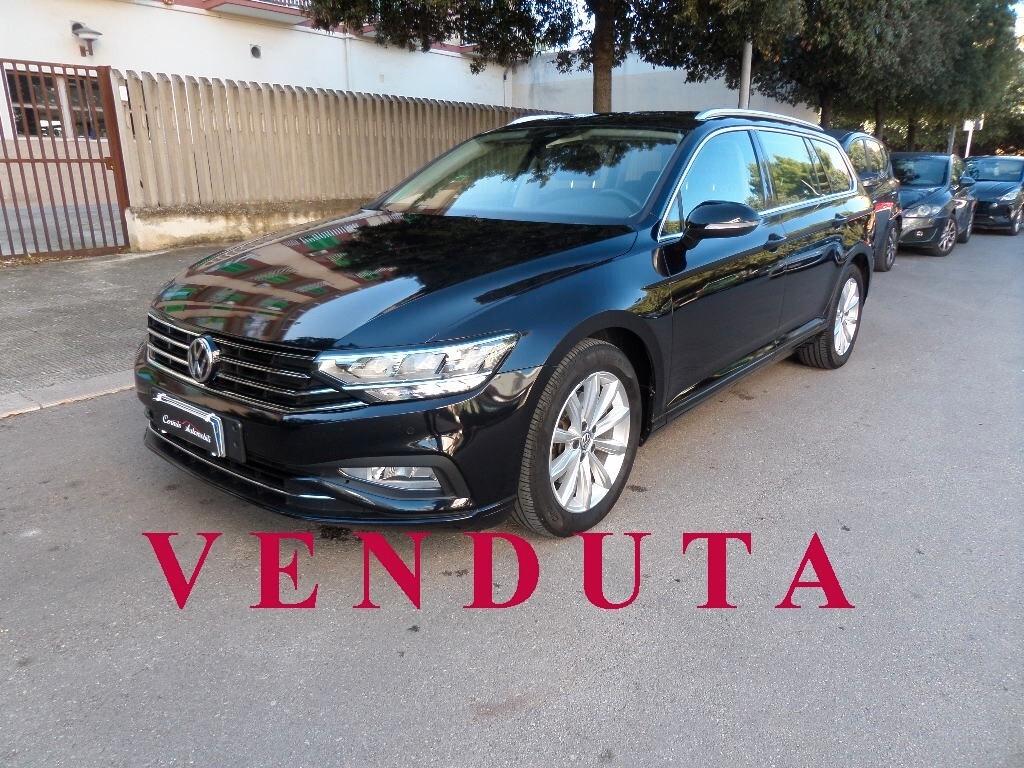 VOLKSWAGEN PASSAT SW 1.6 TDI BUSINESS DSG 7M - Navi-Full Led-2 Park-Cerchi 17