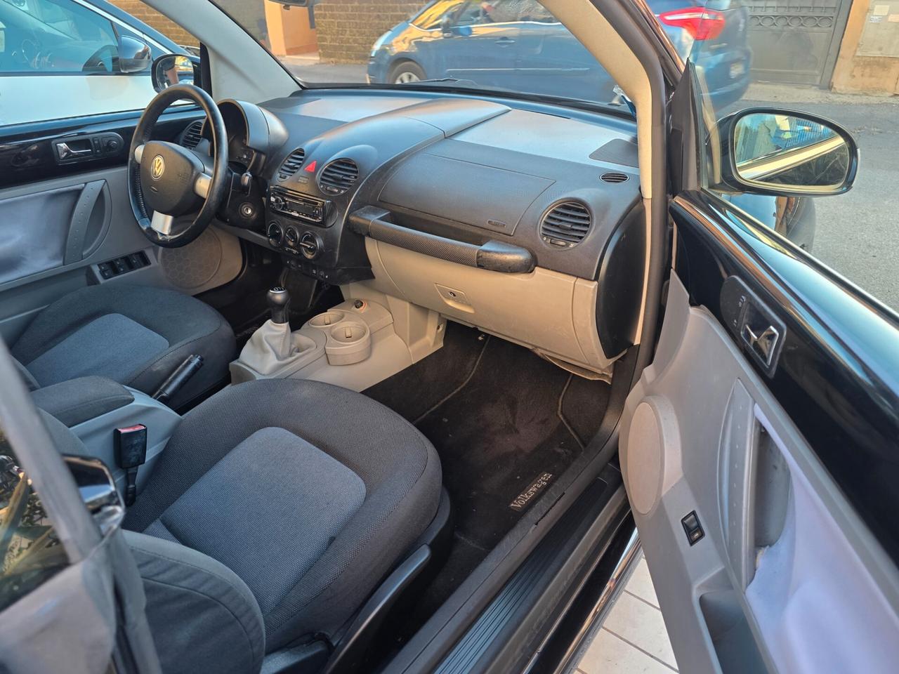 Volkswagen New Beetle 1.9 TDI 105CV Cabrio