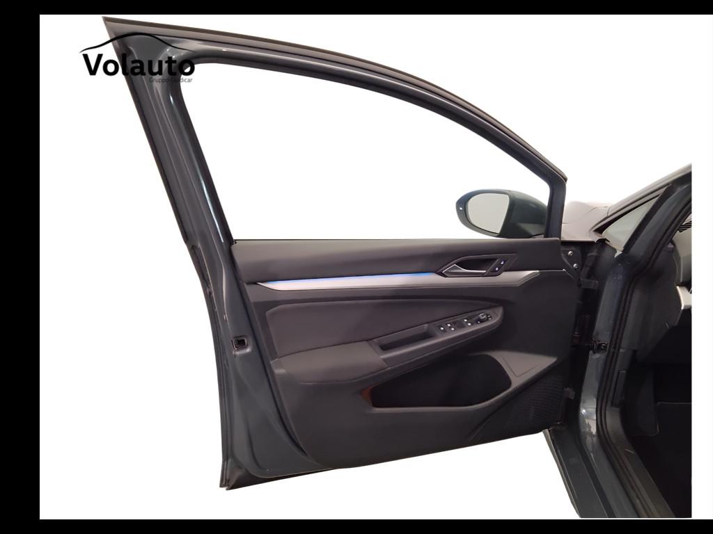 VOLKSWAGEN Golf VIII 2020 - Golf 2.0 tdi Life 115cv dsg
