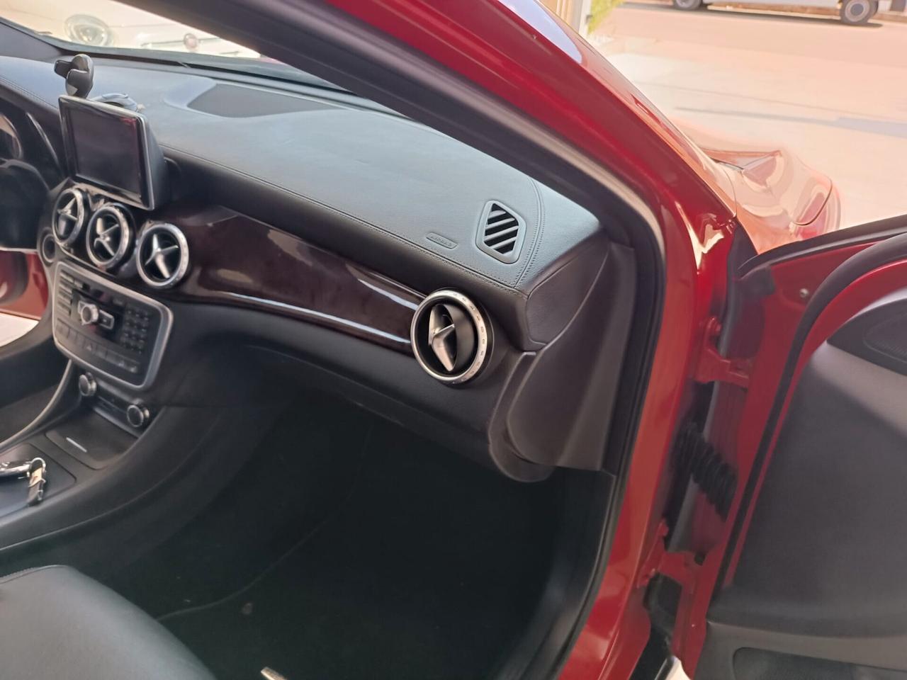 Mercedes-benz GLA 200 CDI Automatic 4Matic Premium