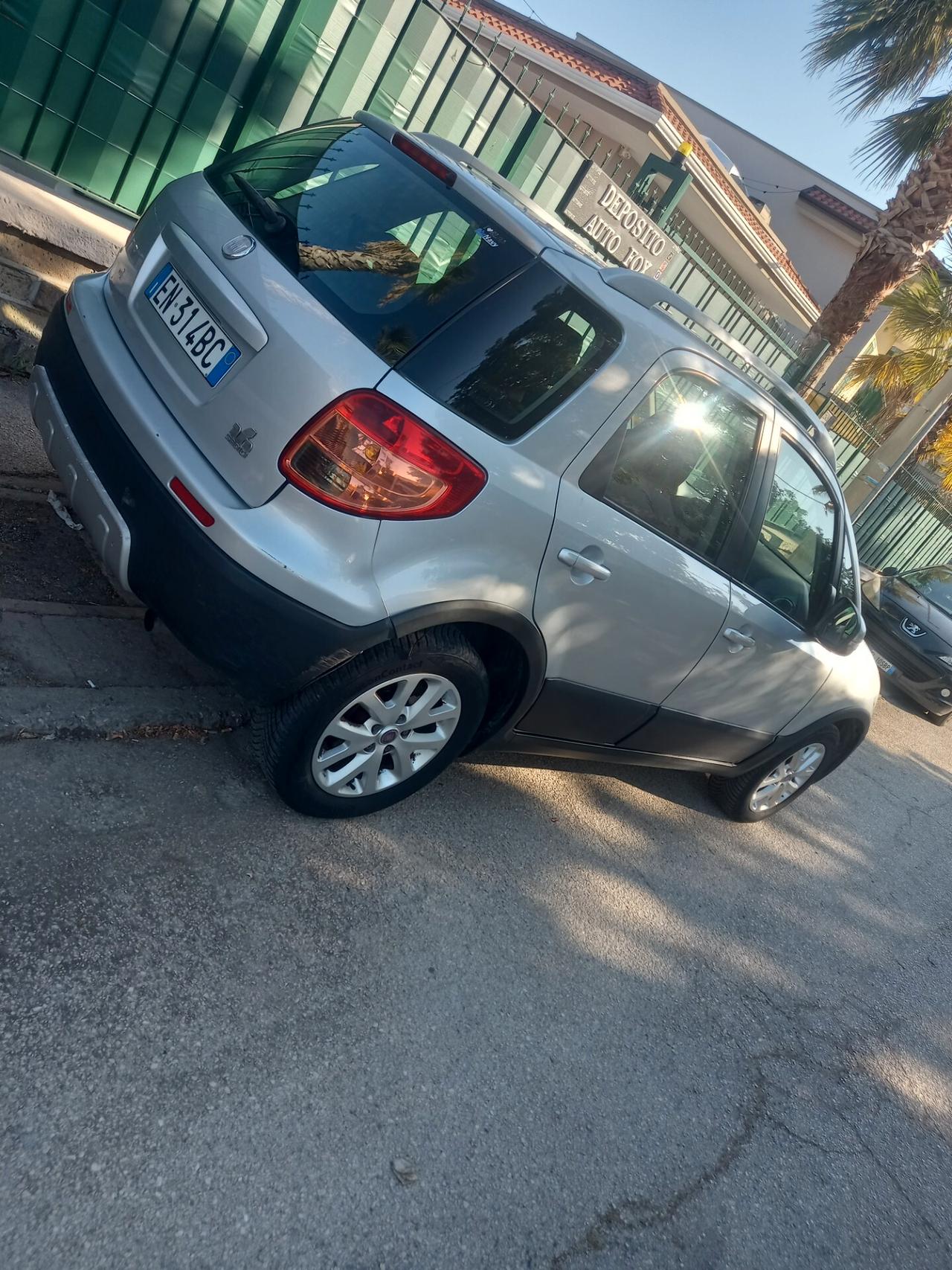 Fiat Sedici 2.0 MJT 16V DPF 4x4 Emotion