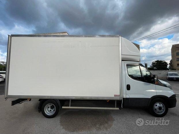 Iveco Daily 35c14 CON CASSA FURGONE BOX