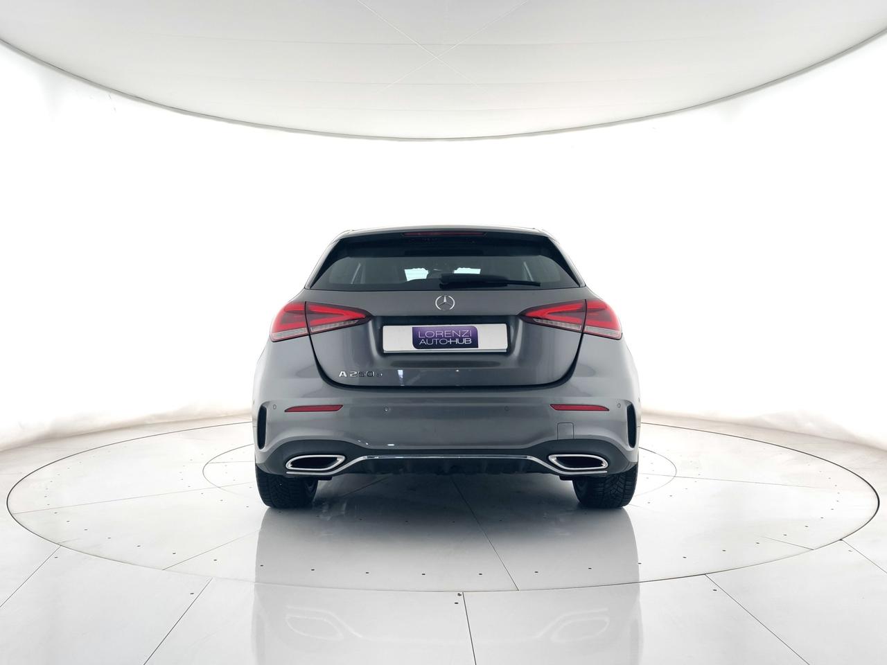 Mercedes-Benz A 250 e phev (eq-power) Premium auto CAMERA+APP CONNECT+C18"