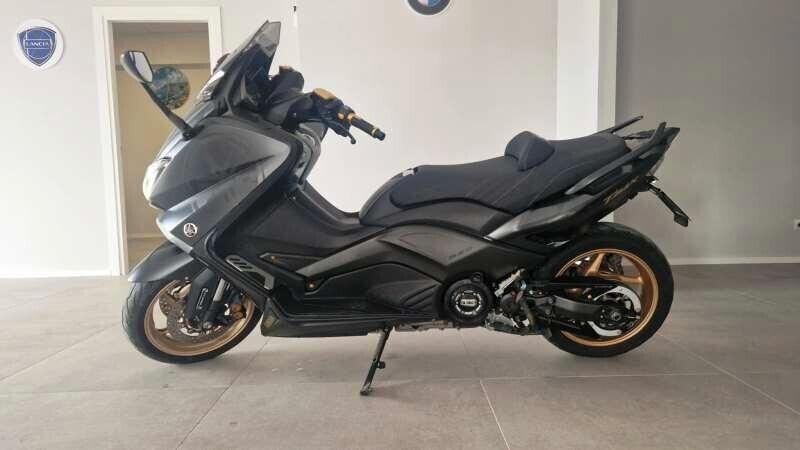 Yamaha T Max 530 Iron Max