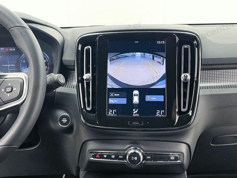 Volvo XC40 XC40 B4 197CV AWD AUT R DESIGN