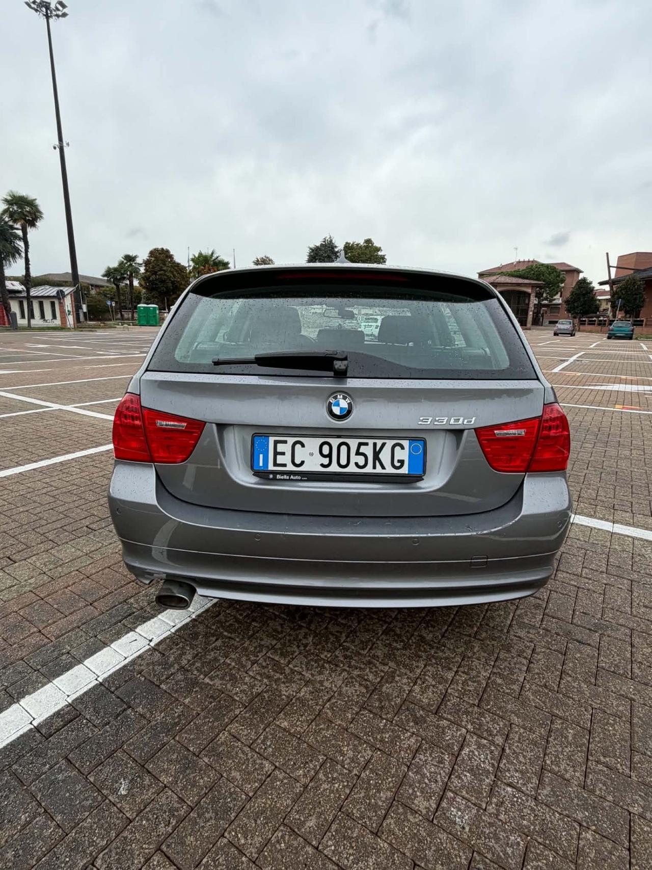 BMW 320d xDrive Touring