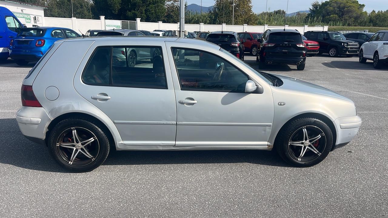 Volkswagen Golf 1.9 TDI/110 CV cat 5p.aut. Highline