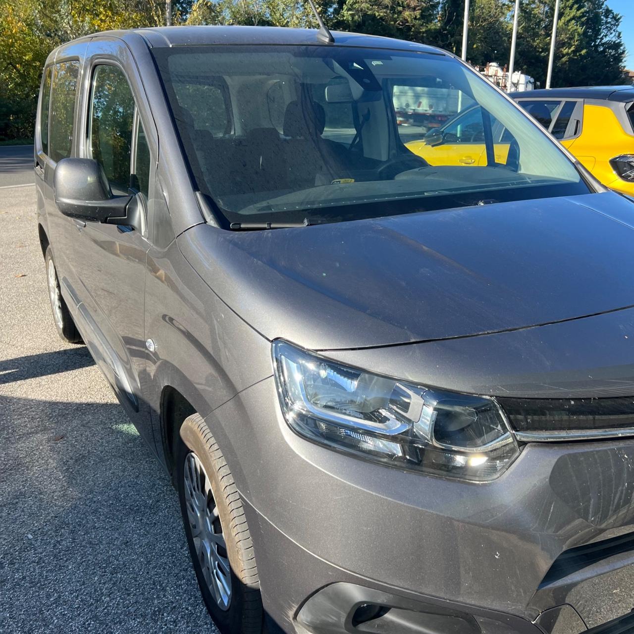Toyota Proace City Verso 1.2 110 CV S&S Short D Lounge