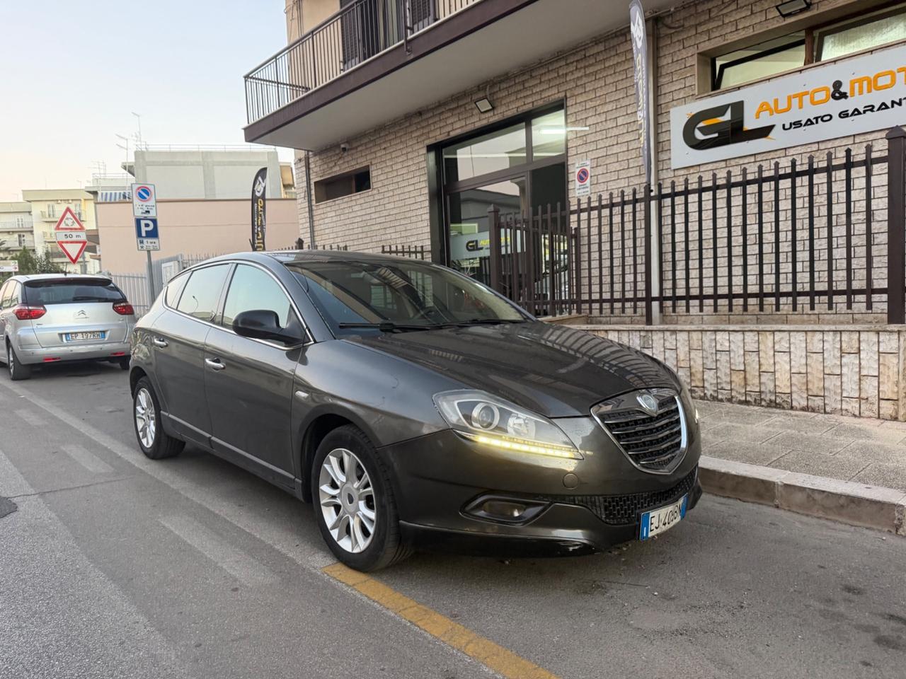 Lancia Delta 1.6 MJT DPF Silver