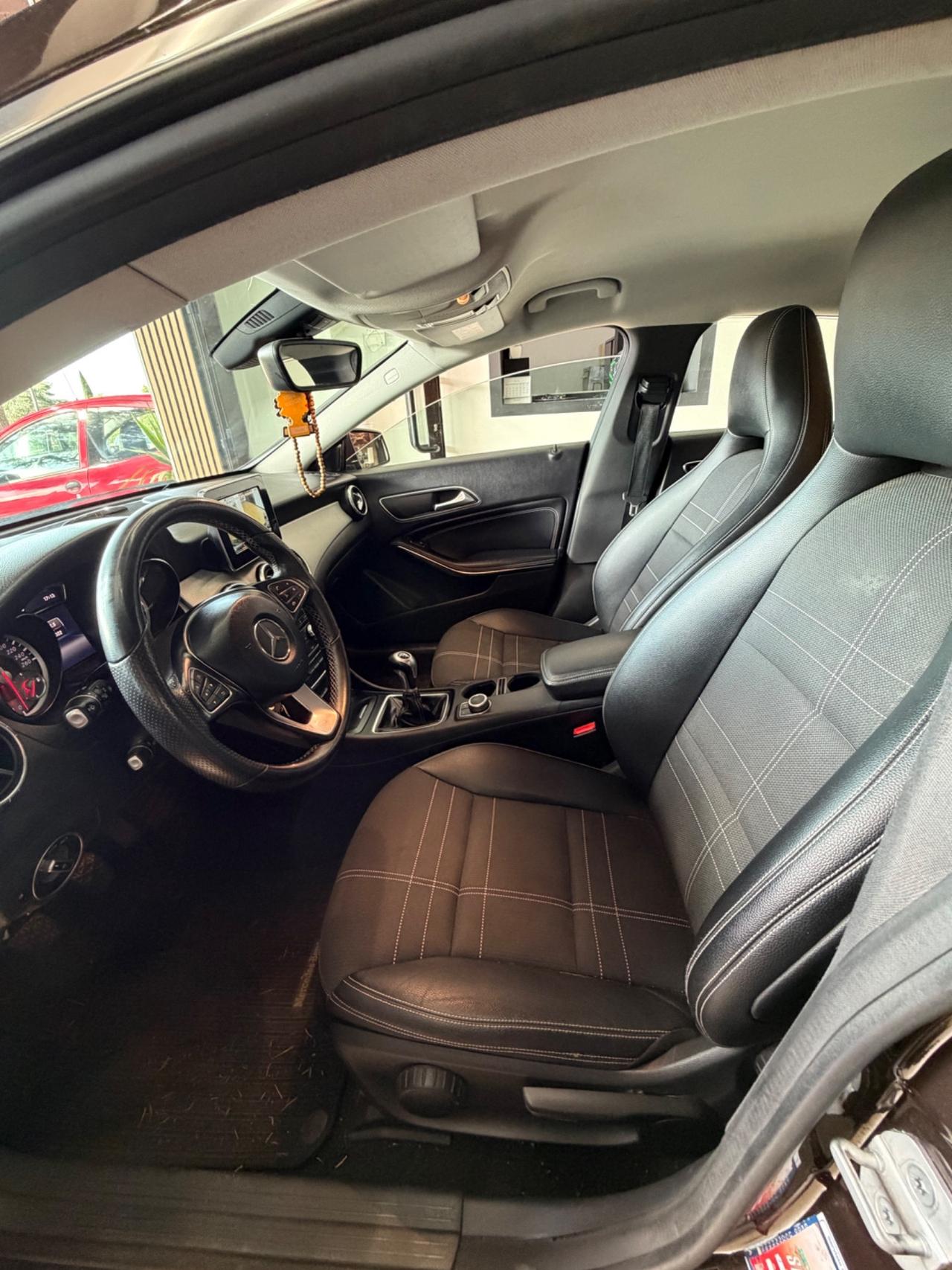 Mercedes-benz CLA 200 d S.W. Premium