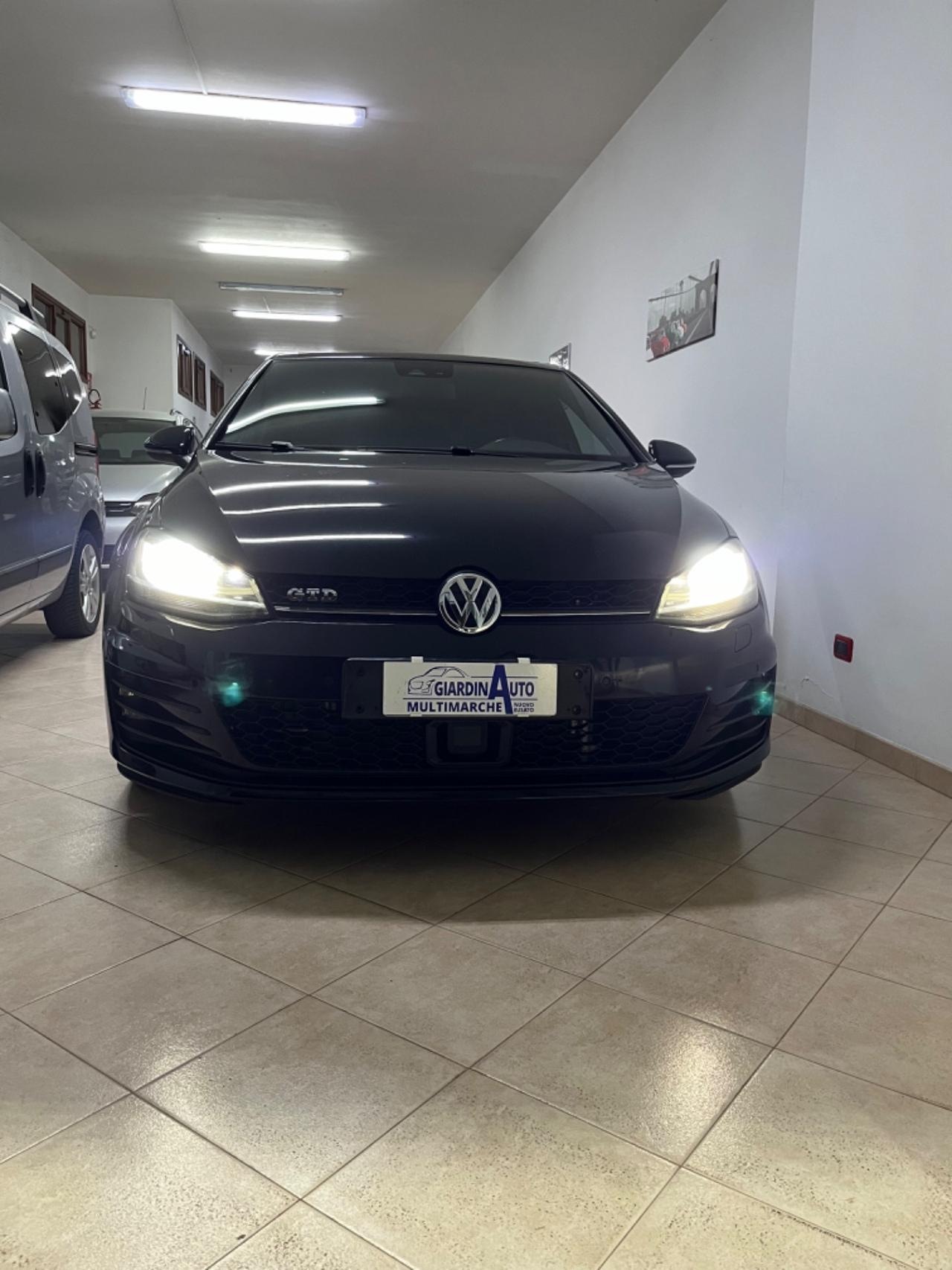 Volkswagen Golf GTD 2.0 TDI DSG