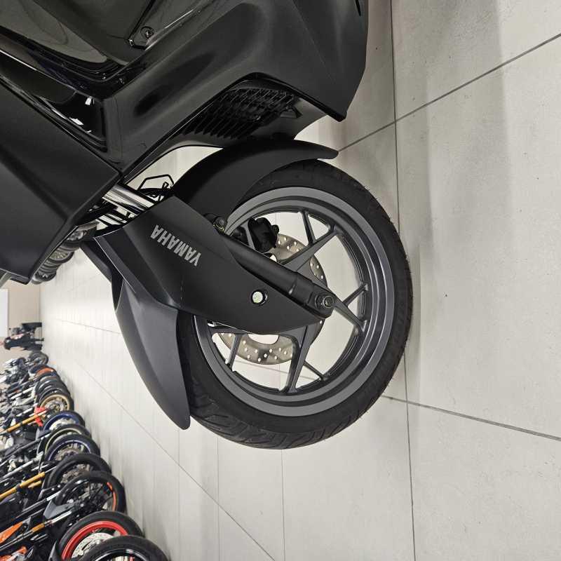 Yamaha X-Max 300 Tech Max - 2023
