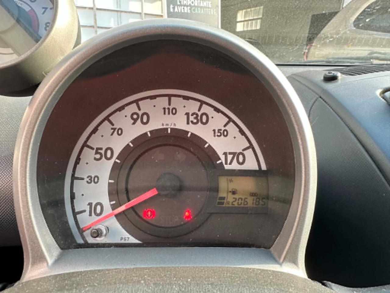 Toyota Aygo 1.0 12V VVT-i 5 porte Active Connect