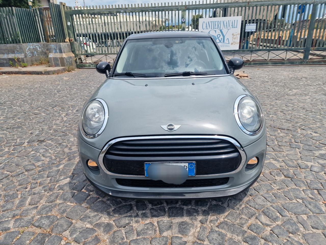Mini 1.5 Cooper D cambio automatico