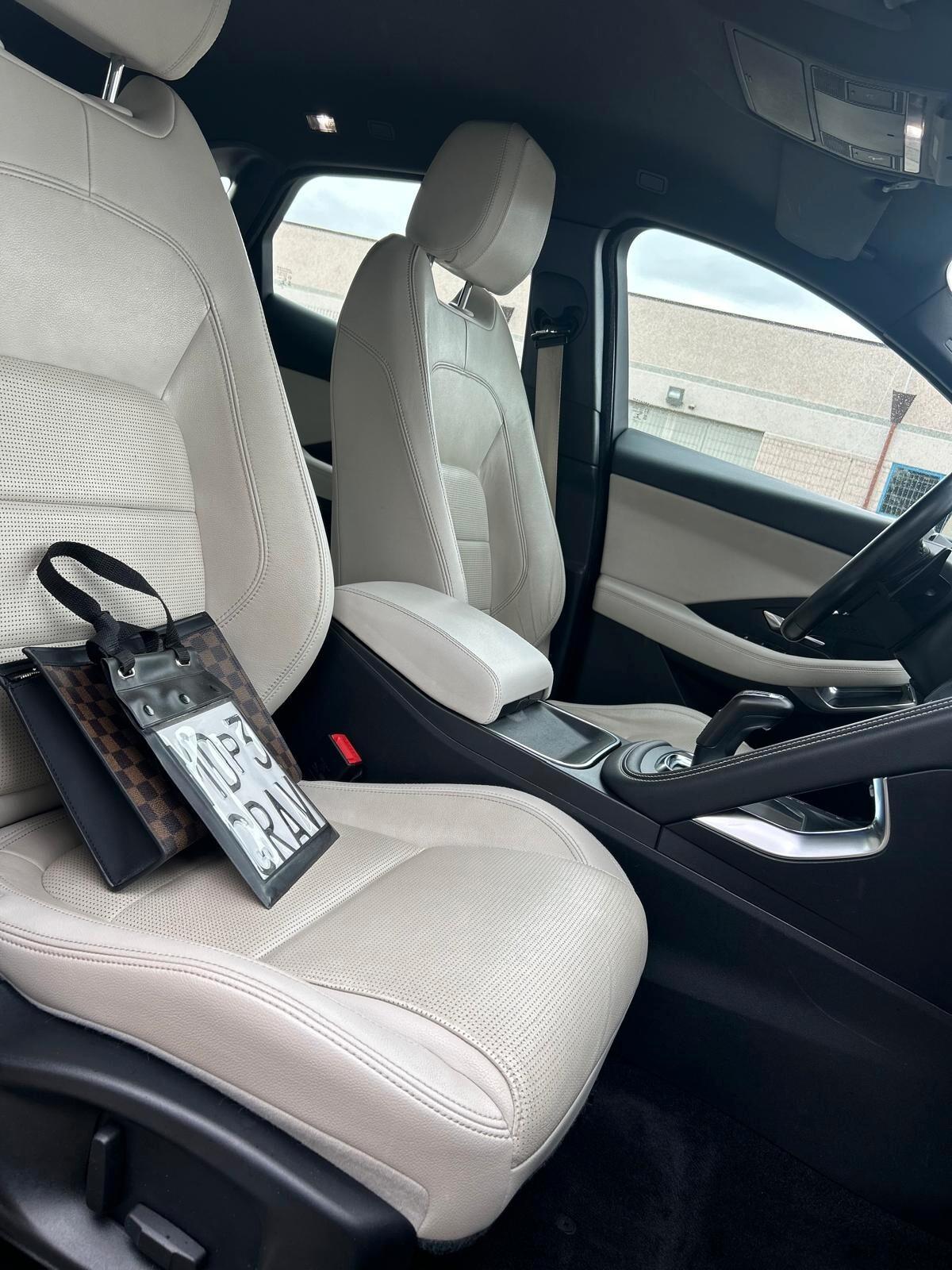 Jaguar E-Pace 2.0D 150 CV AWD aut. R-Dynamic HSE