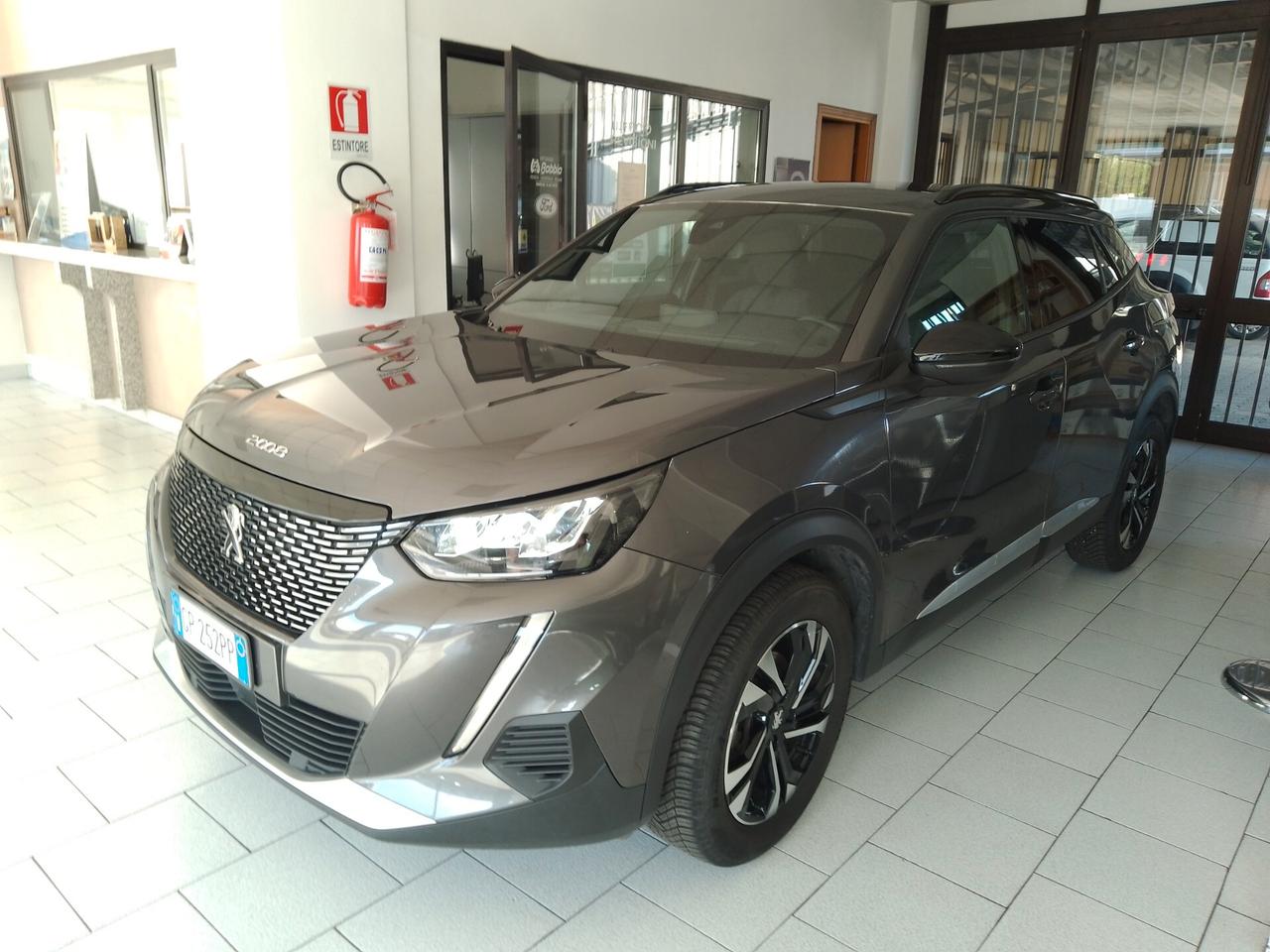 Peugeot 2008 PureTech 100 S&S Allure
