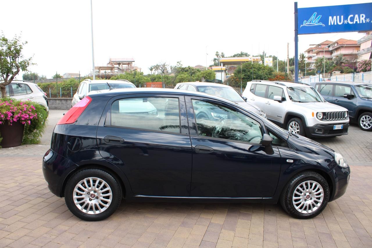 Fiat Punto 1.3 MJT II S&S 95 CV 5 porte Street