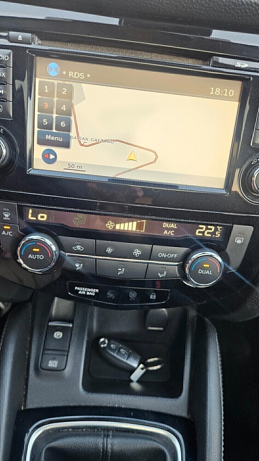 Nissan Qashqai 1.5 dCi N-Connecta