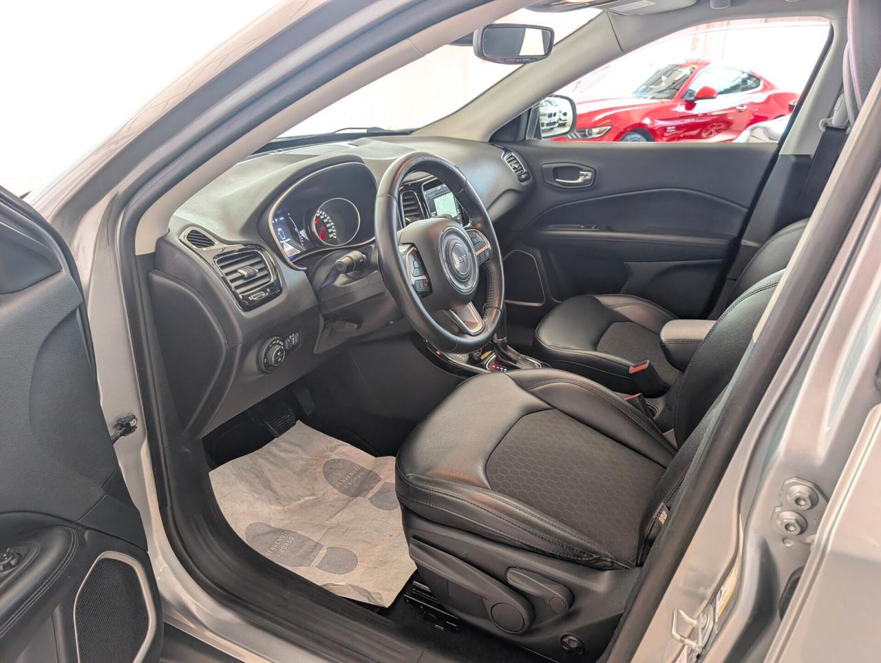 Jeep Compass 2.0 Multijet II aut. 4WD Night Eagle GANCIO TRAINO