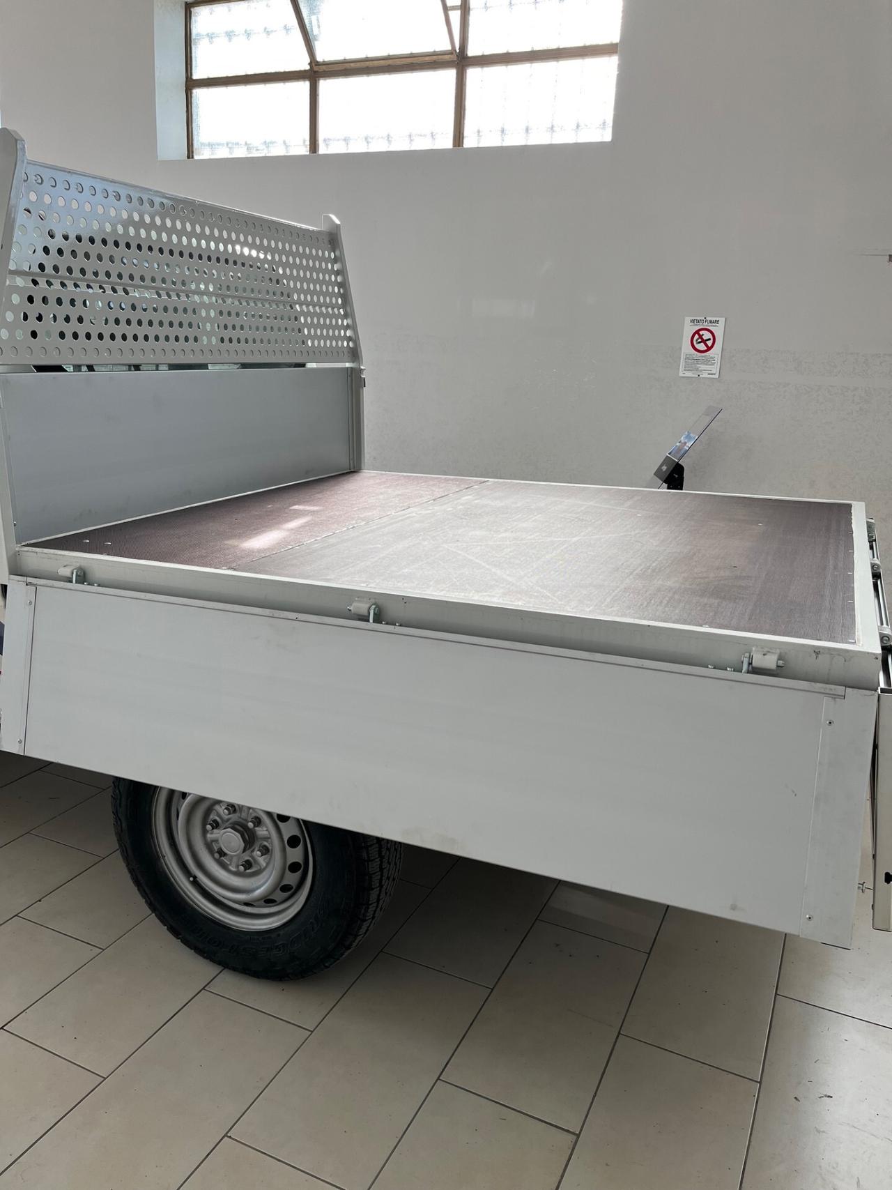 Mitsubishi L200 2.5 4x4 Cassone fisso