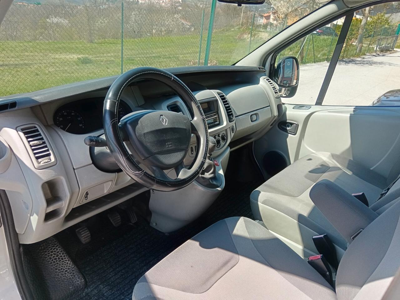 Renault Trafic 2.0 DCI 115CV AUTOCARRO 6 POSTI