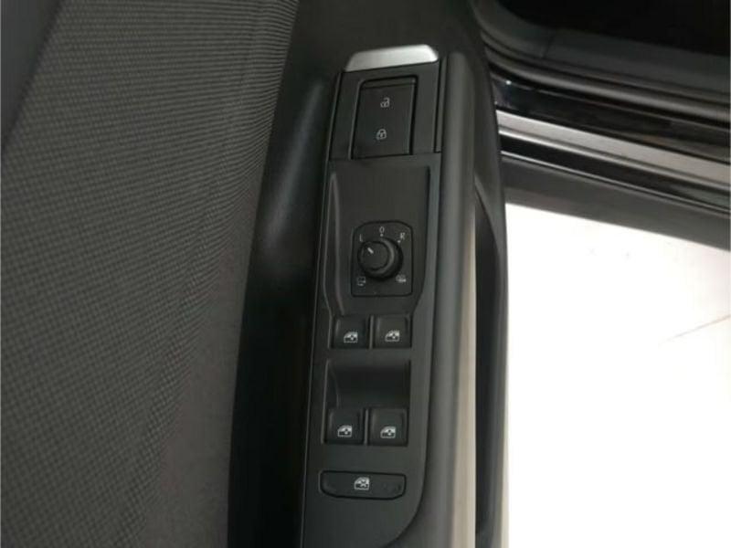Volkswagen T-Roc Volkswagen T-Roc 1.5 eTSI Life 150cv DSG LED NAVI CAMERA ACC GARANZIA ESTESA