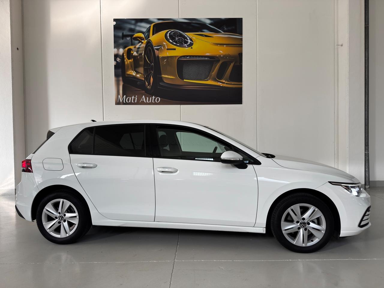 Volkswagen Golf 1.0 TSI Business DSG 110cv