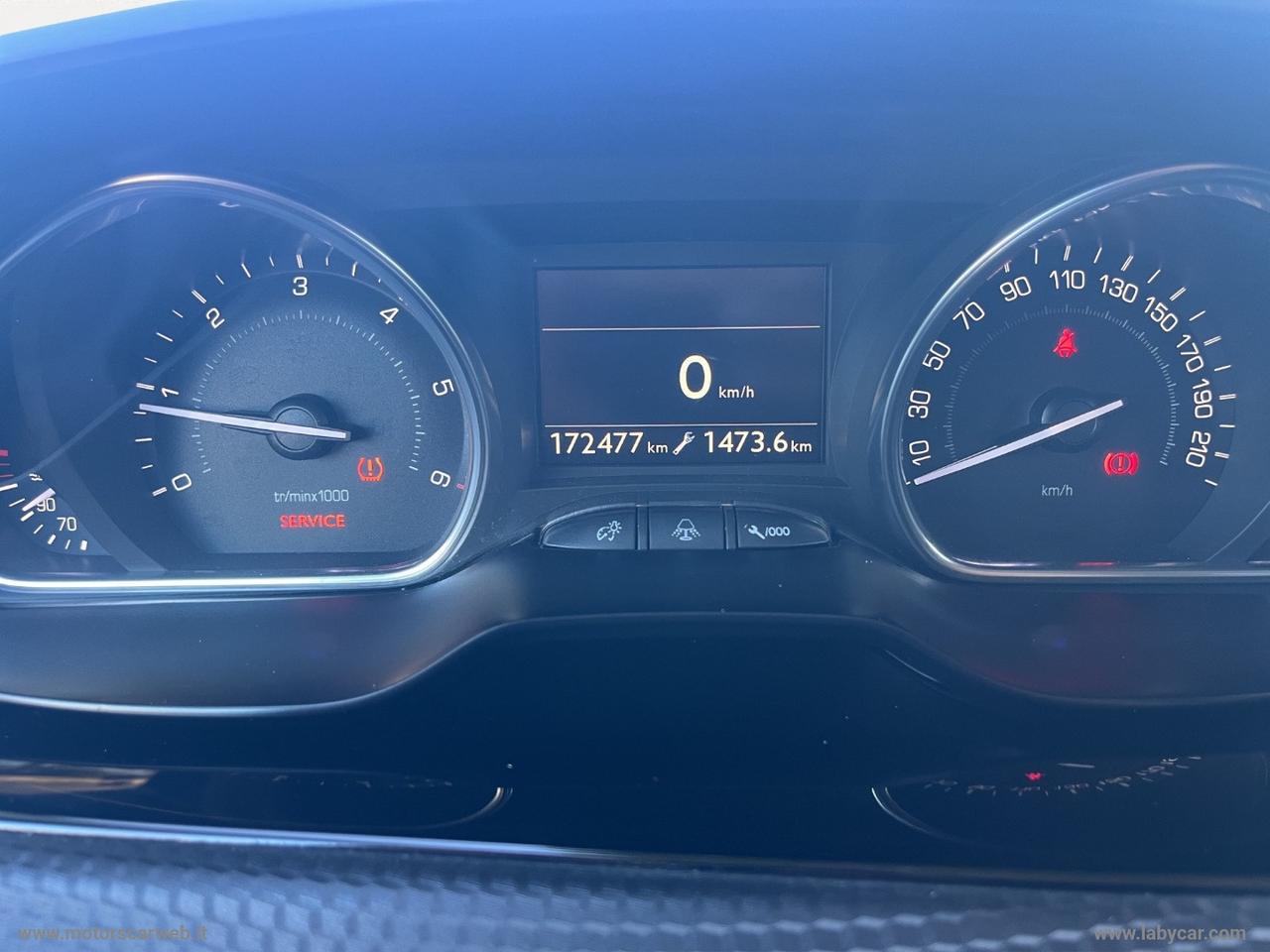 PEUGEOT 2008 BlueHDi 120 S&S Allure