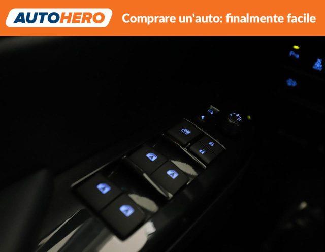 TOYOTA Hilux 2.8 D A/T 4WD 4 porte Double Cab Executive