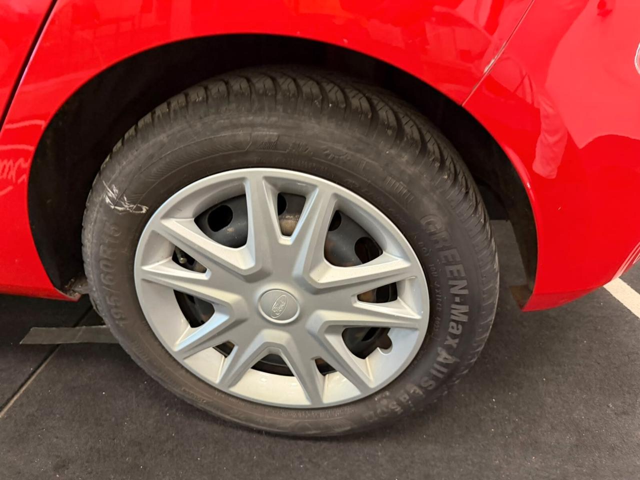 Ford Fiesta 1.0 Ecoboost 100 CV 5 porte Titanium