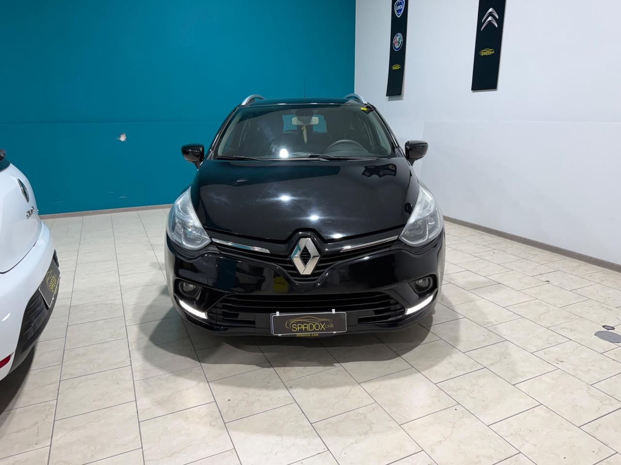 RENAULT CLIO SPORTER 2017 DIESEL