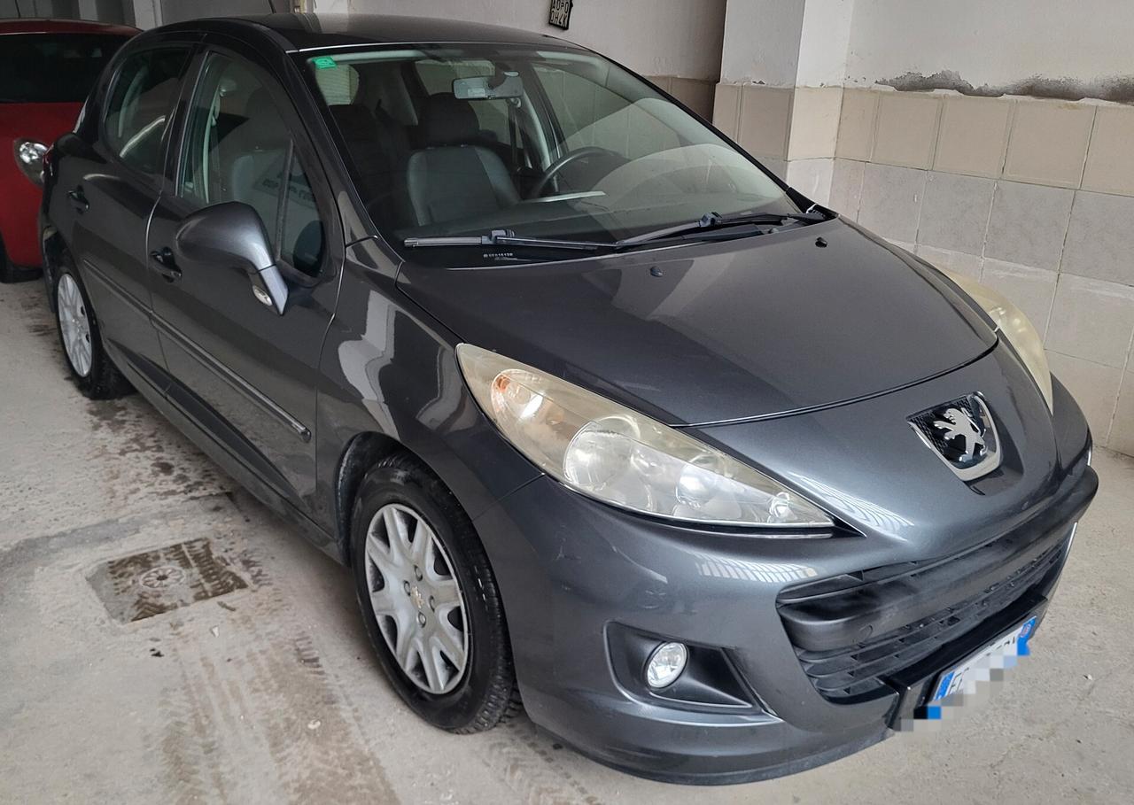 Peugeot 207 Plus 1.4 8V 75CV 5p. ECO GPL