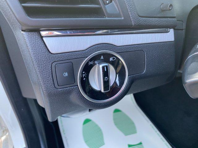 MERCEDES-BENZ E 220 CDI Coupé BlueEFFICIENCY Avantgarde