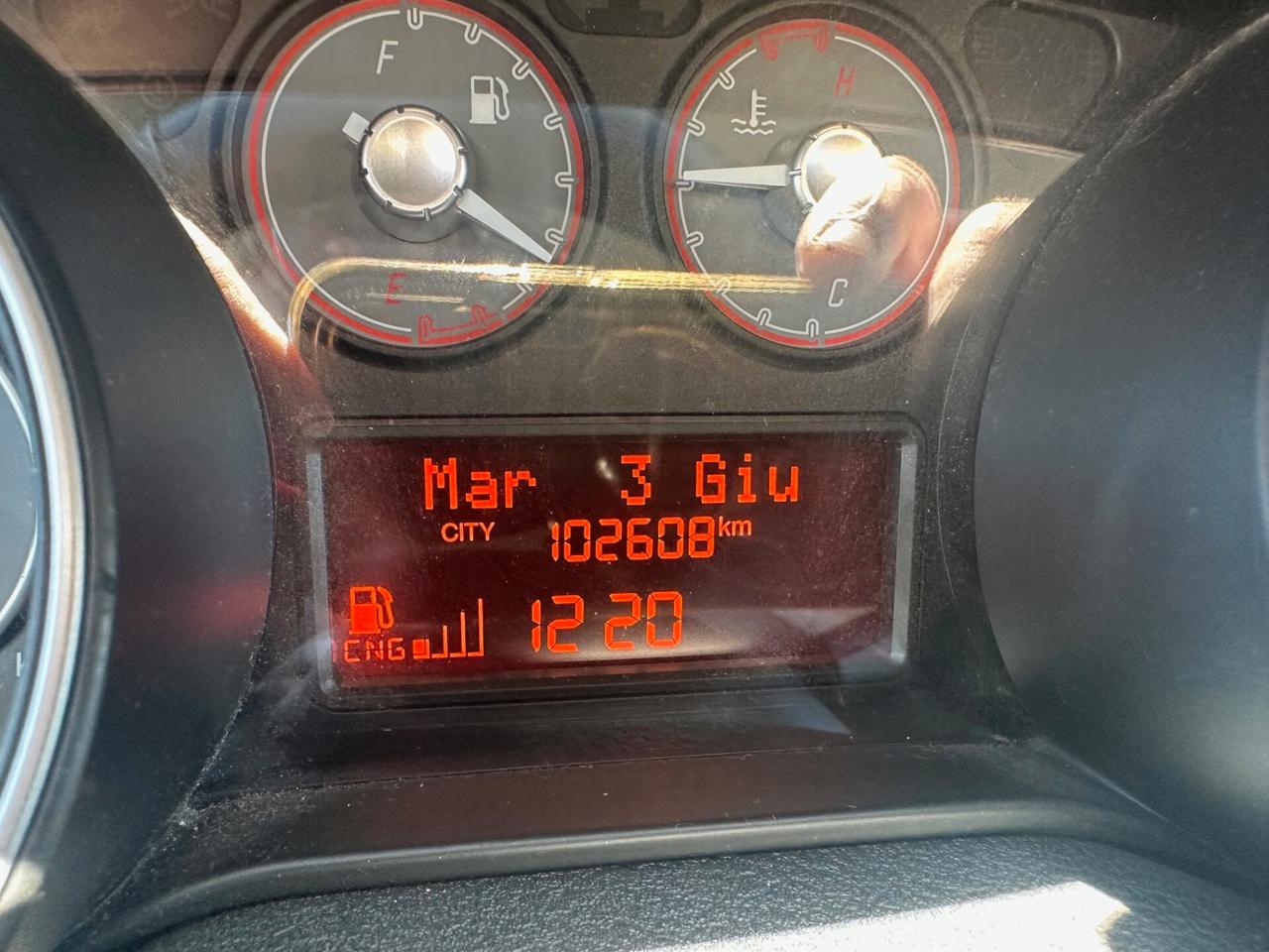 Fiat Punto 1.4 8V 5 porte Natural Power Lounge /UNICO PROPRIETARIO