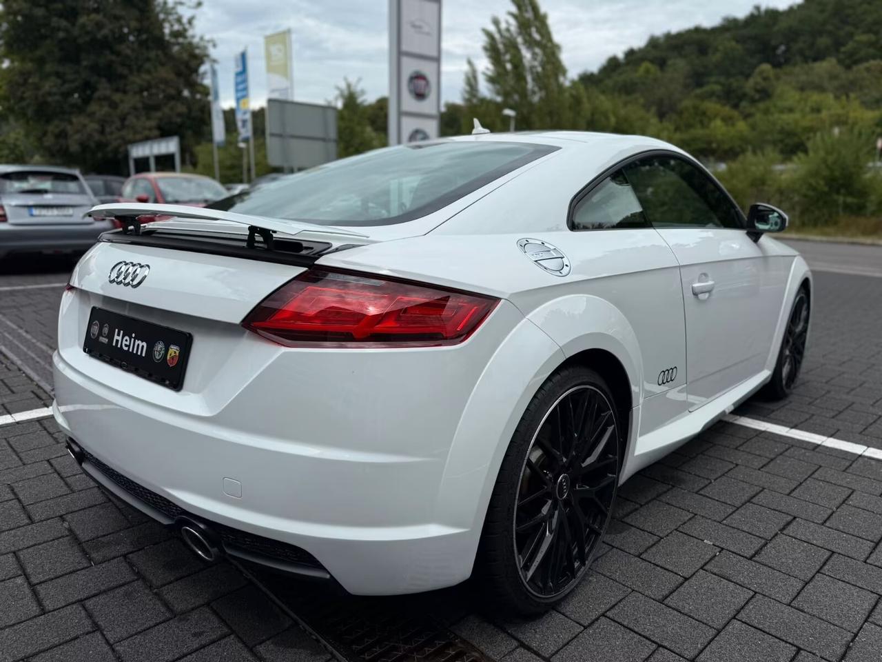Audi TT Coupé 40 TFSI S tronic