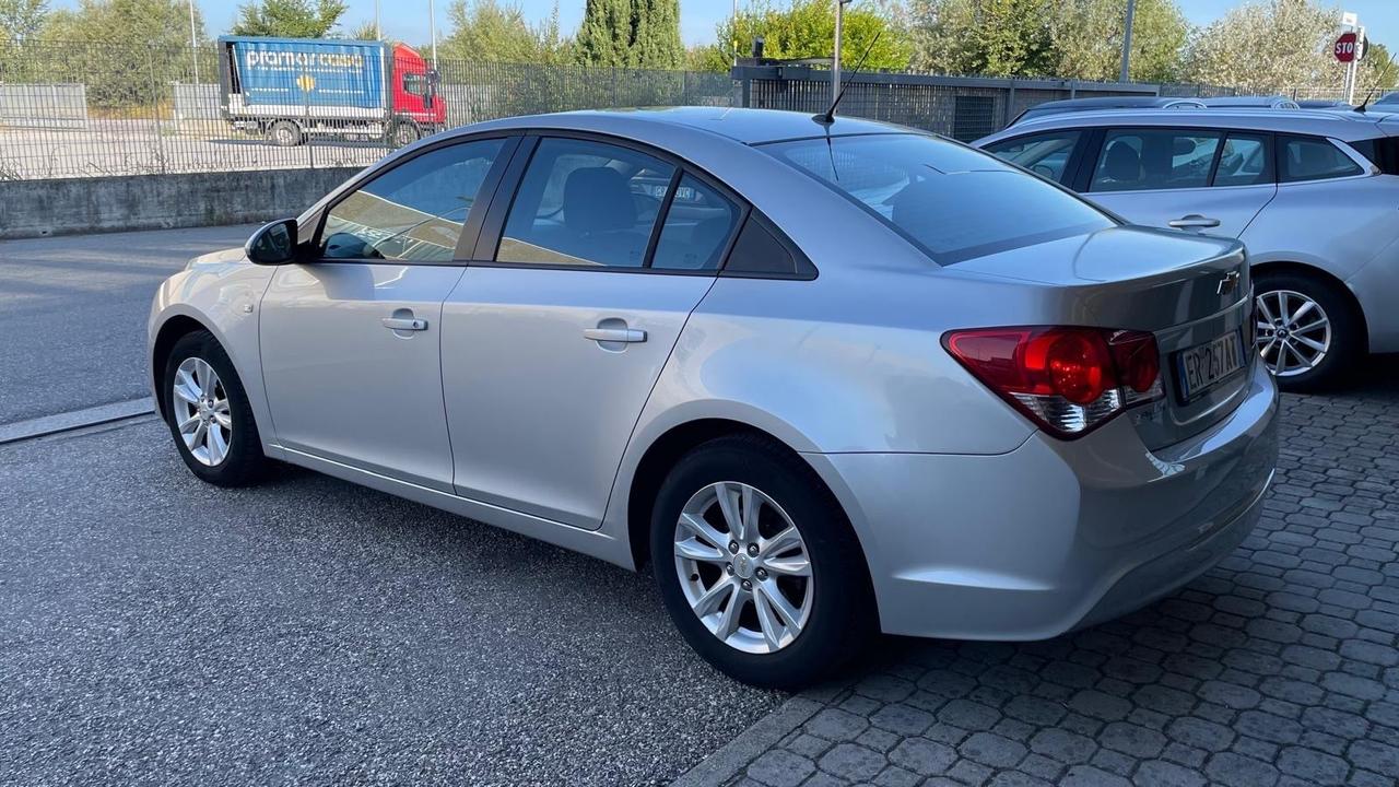 Chevrolet Cruze 1.6 4 porte LT BENZINA MANUALE