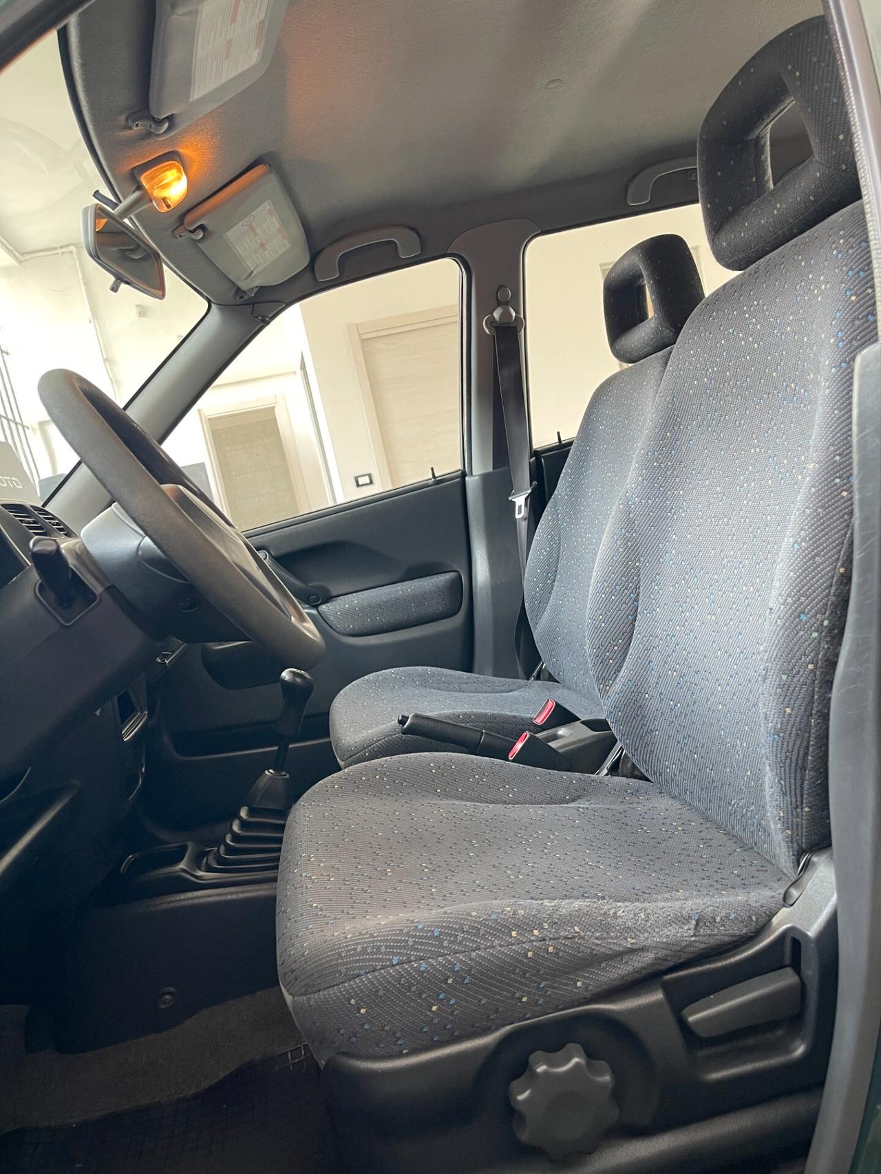 Suzuki Ignis 1.3i 16V cat 4WD GL