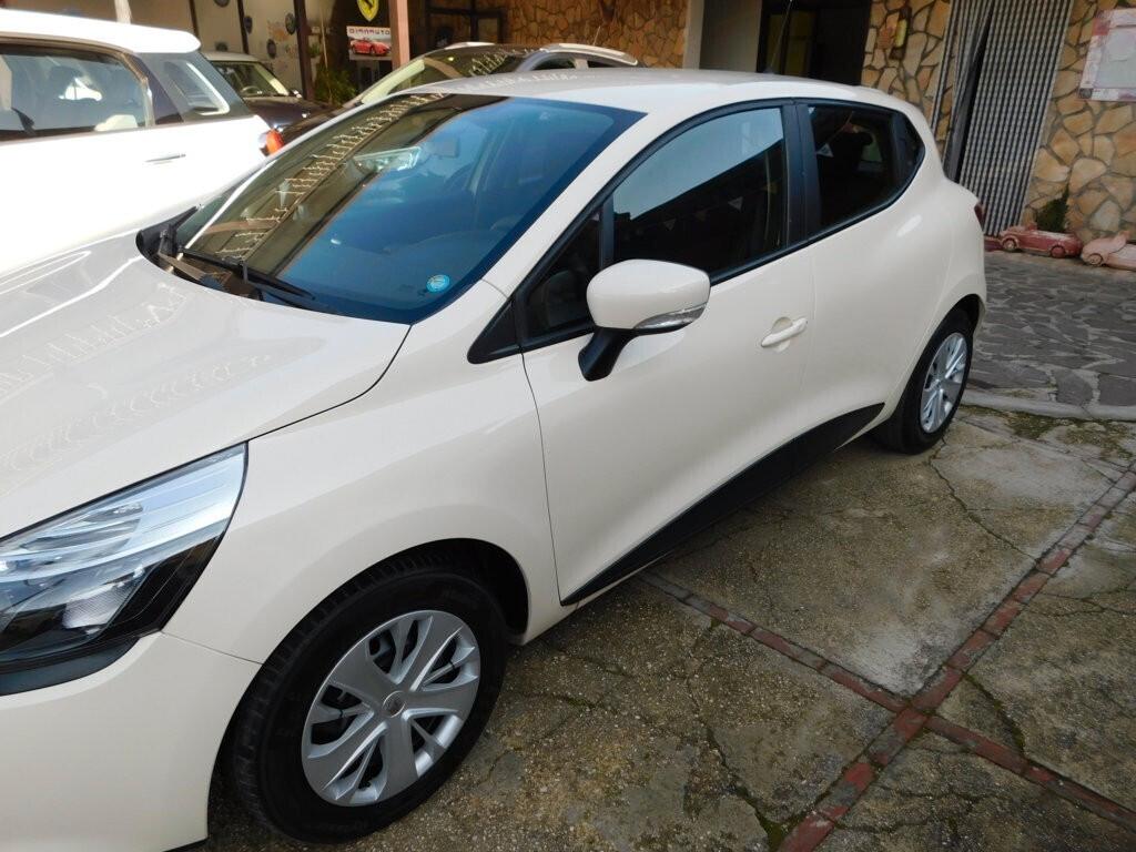 Renault Clio 1.2 75CV 5 porte Life