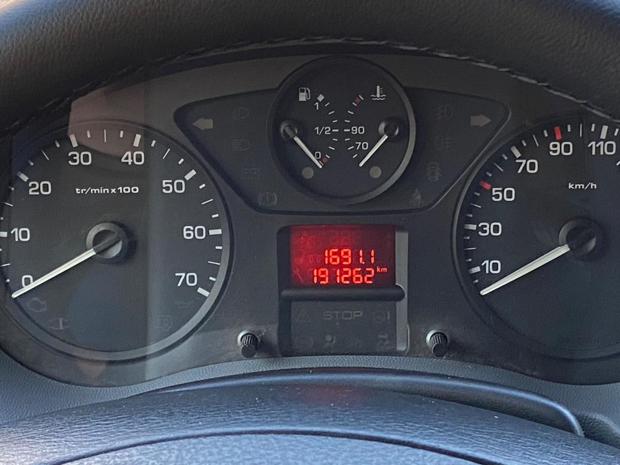 Fiat Scudo 2.0 Diesel 9 Posti Apertura DX-SX