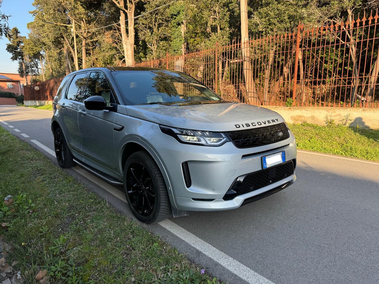 Land Rover Discovery Sport 2.0 eD4 163 CV 2WD R-Dynamic SE