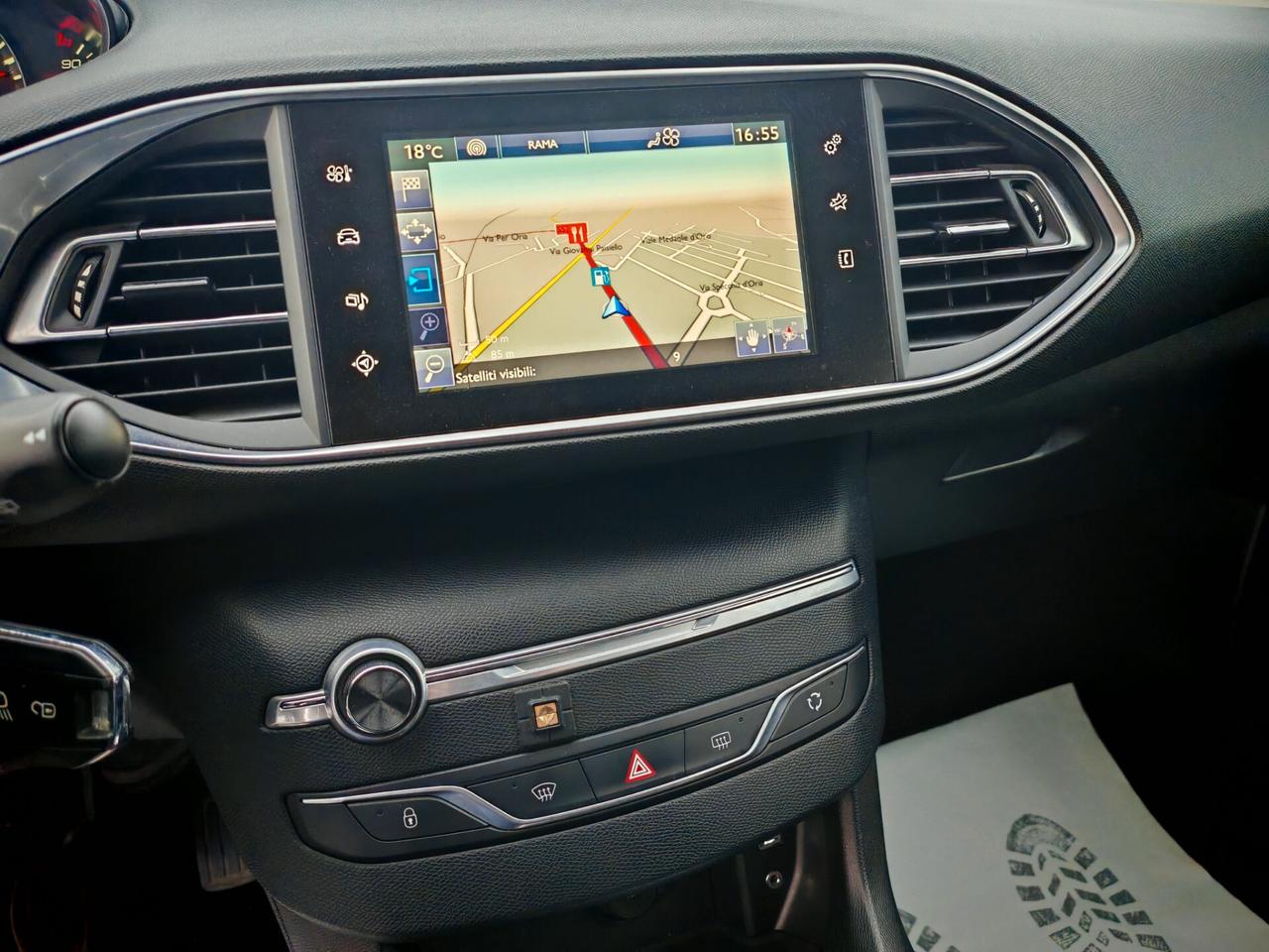 Peugeot 308 1.6BlueHDi navig led cruise 2017