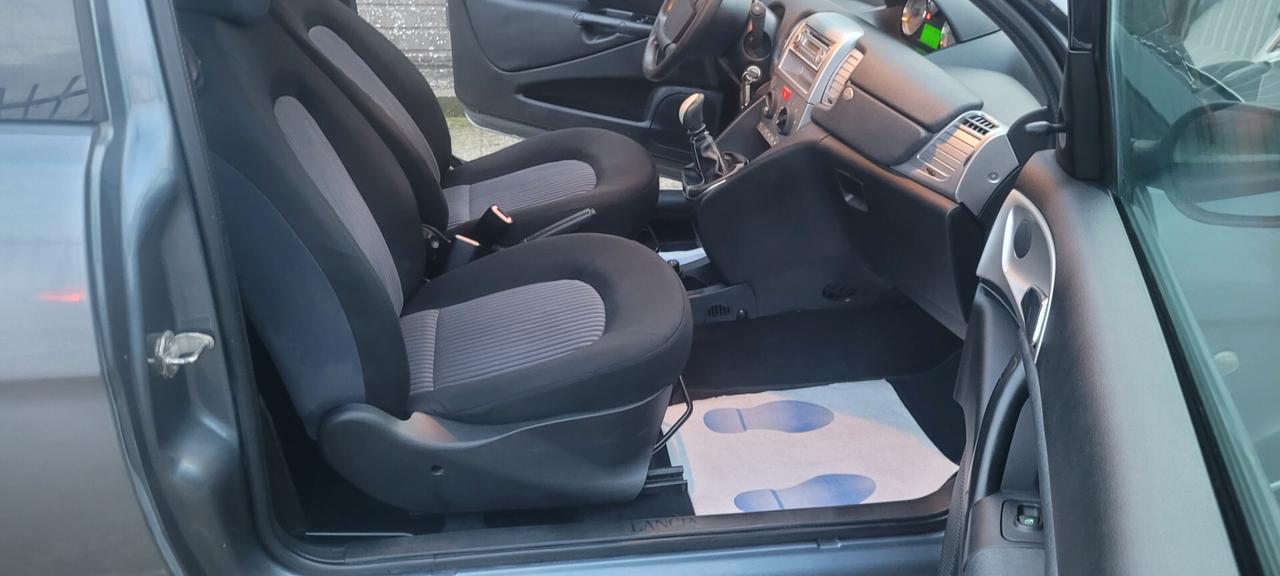 Lancia Ypsilon 1.2 Argento